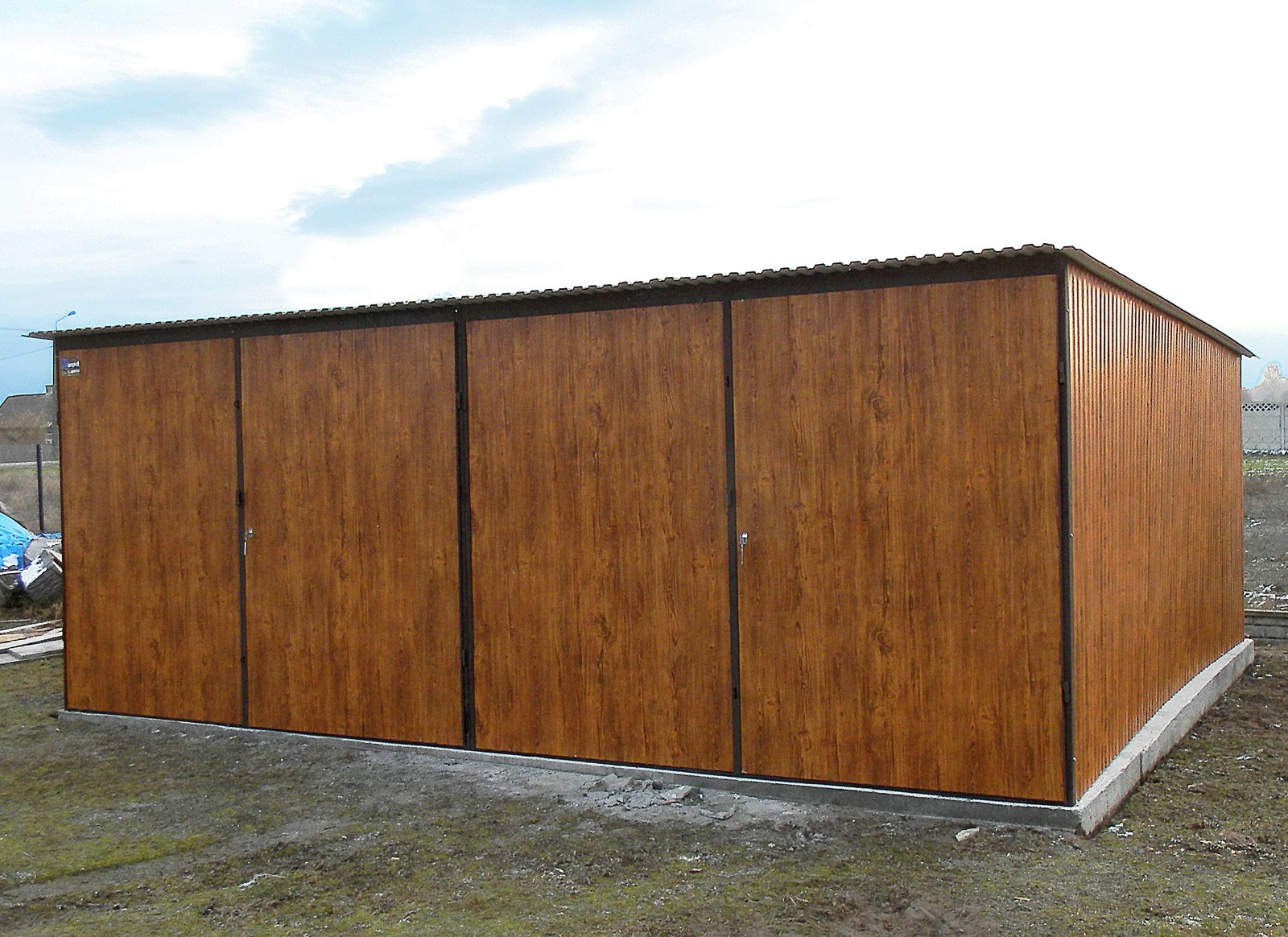 garaz blaszany 6x5 złoty dąb imitacja drewna